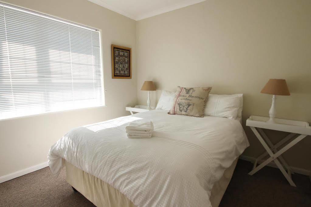 Laguna Grove Holiday Rentals Knysna Exteriör bild